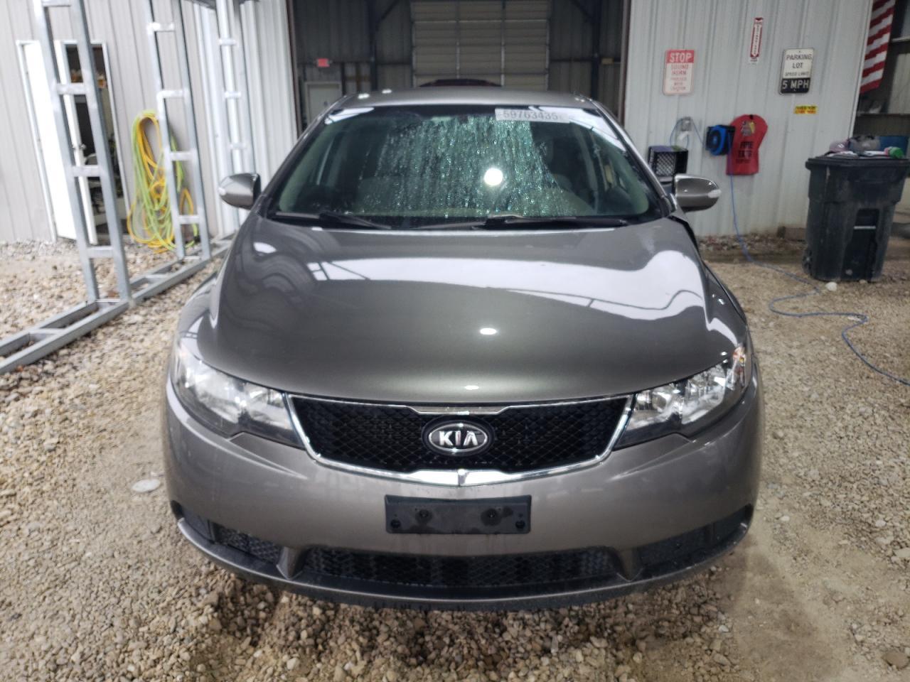 2010 KIA FORTE