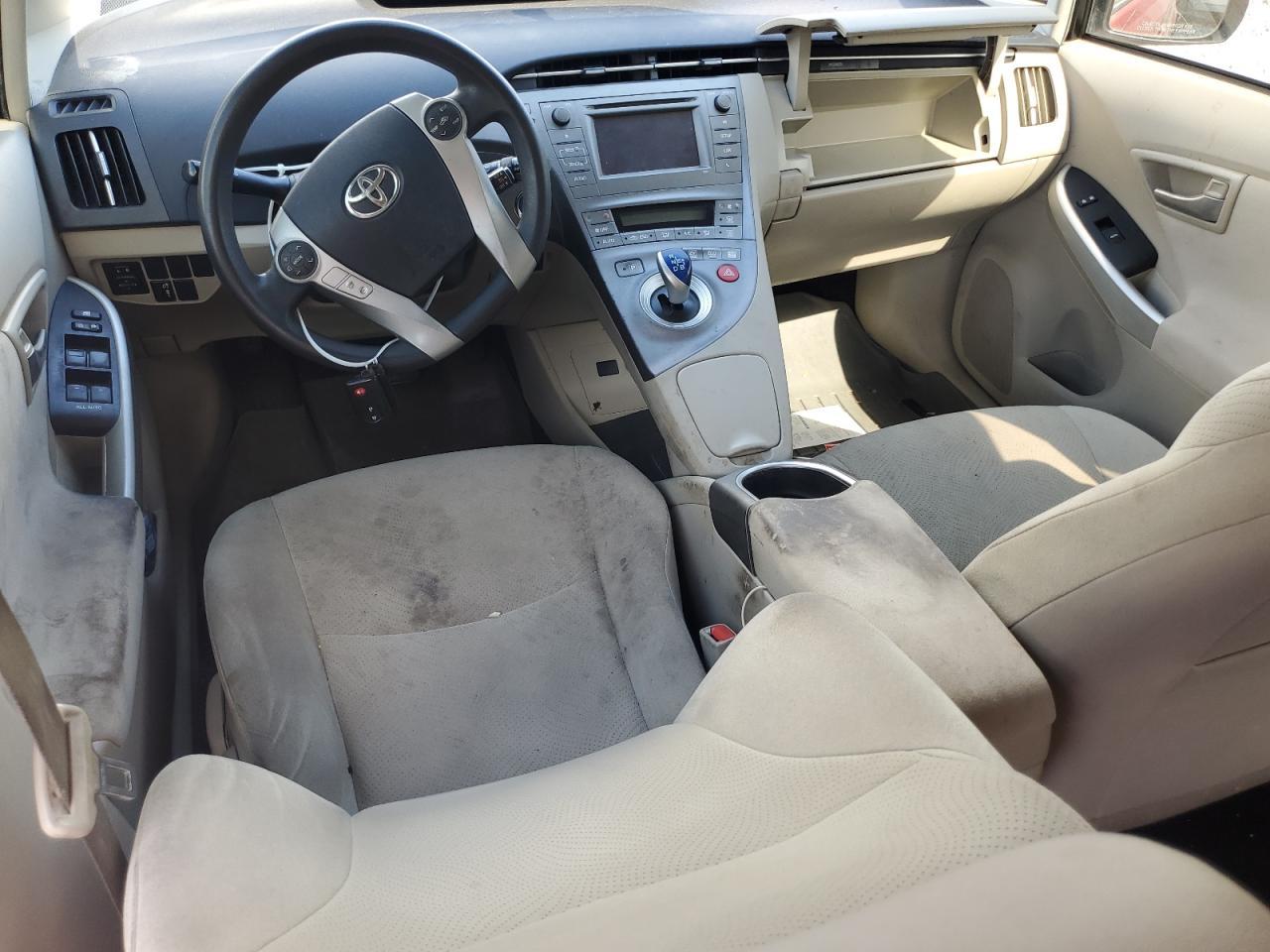 2015 TOYOTA PRIUS