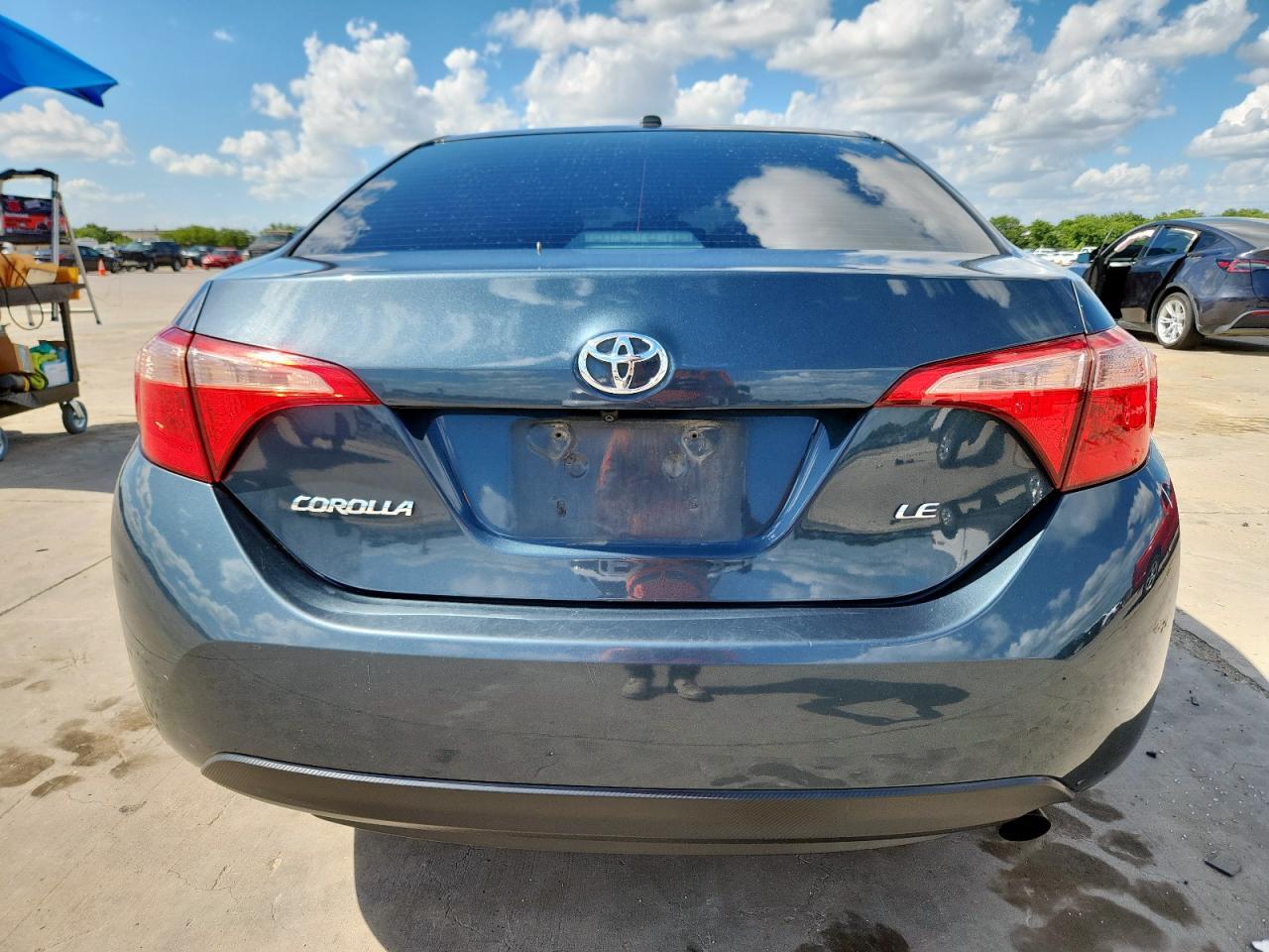 2017 TOYOTA COROLLA