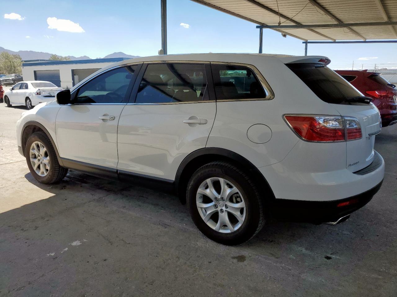 2011 MAZDA CX-9