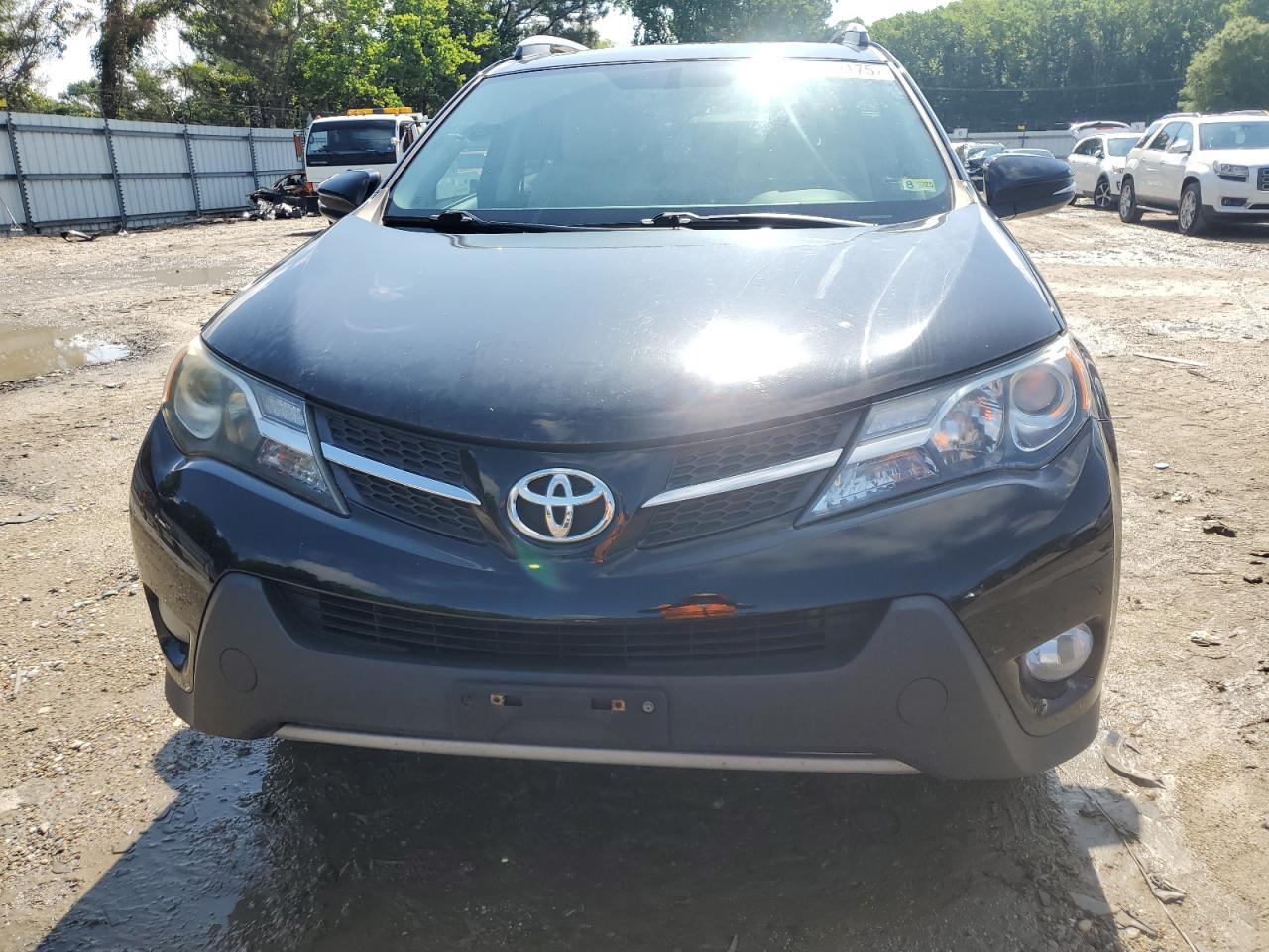 2015 TOYOTA RAV4