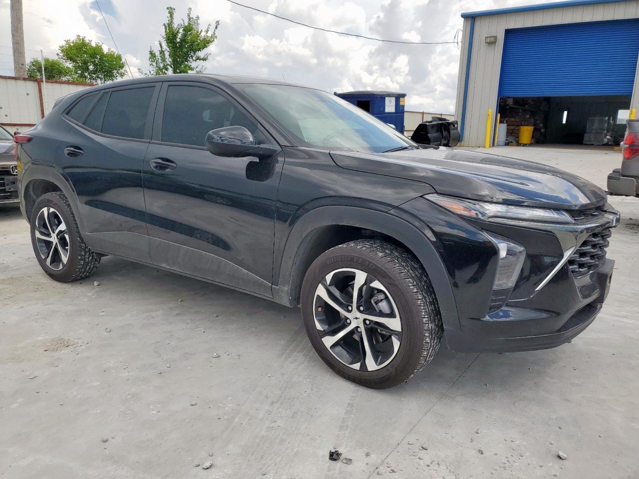 2025 CHEVROLET TRAX
