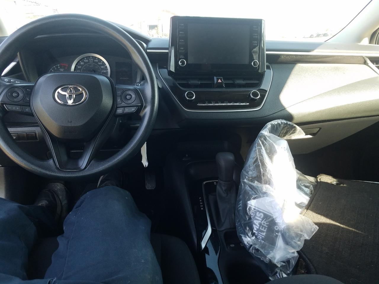 2022 TOYOTA COROLLA