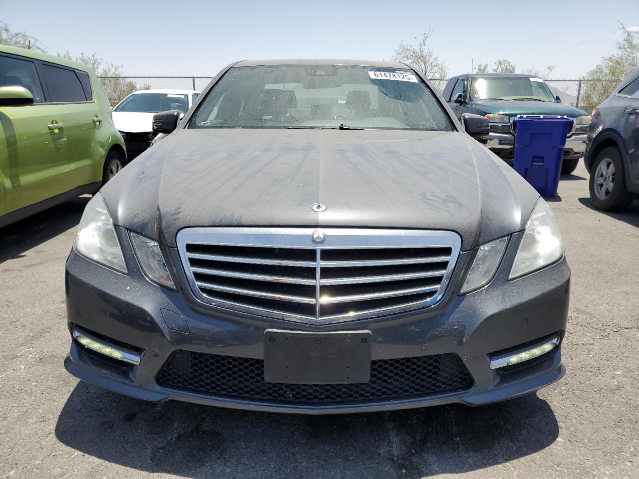 2013 MERCEDES-BENZ E-Class