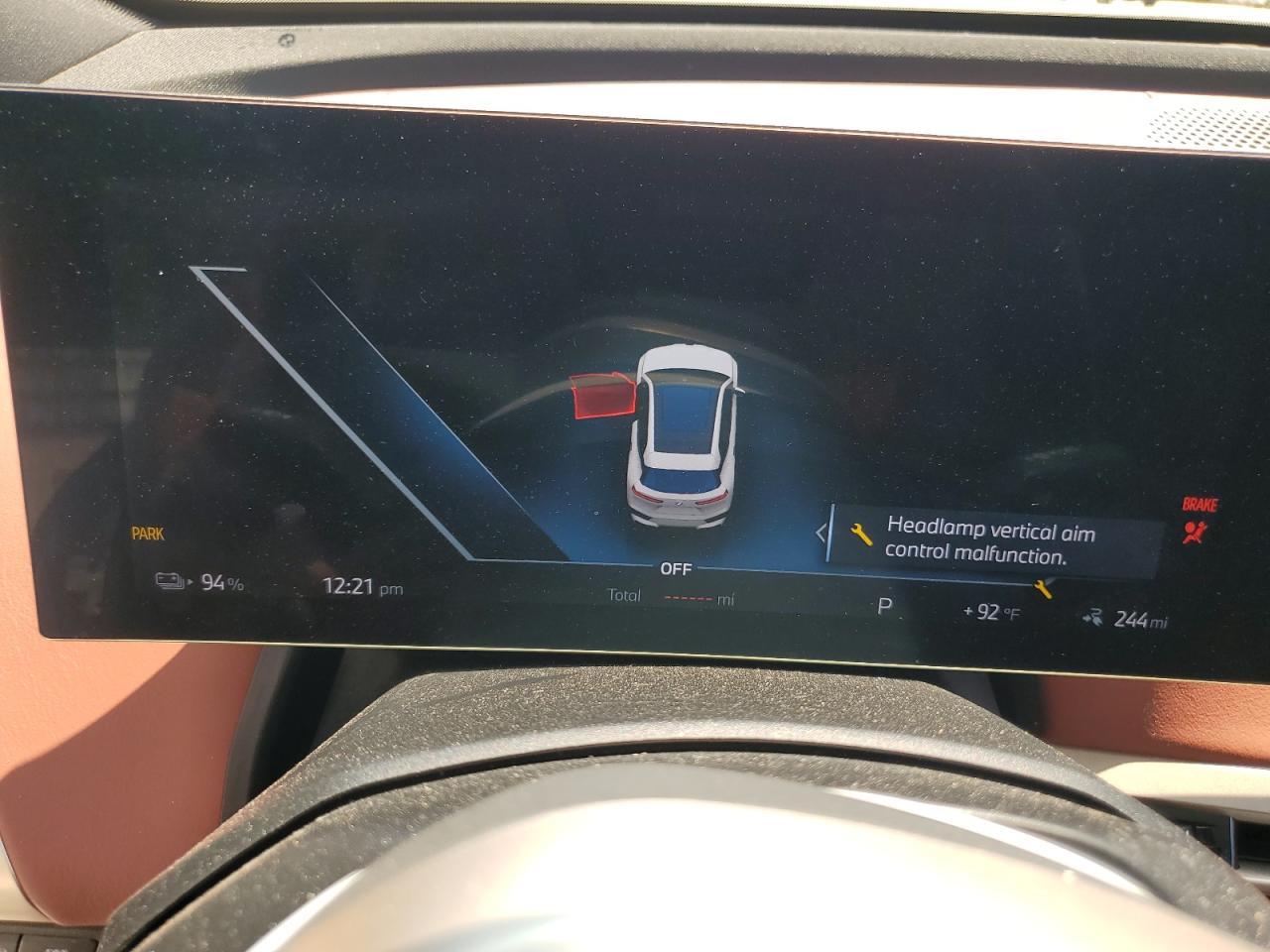 2024 BMW iX