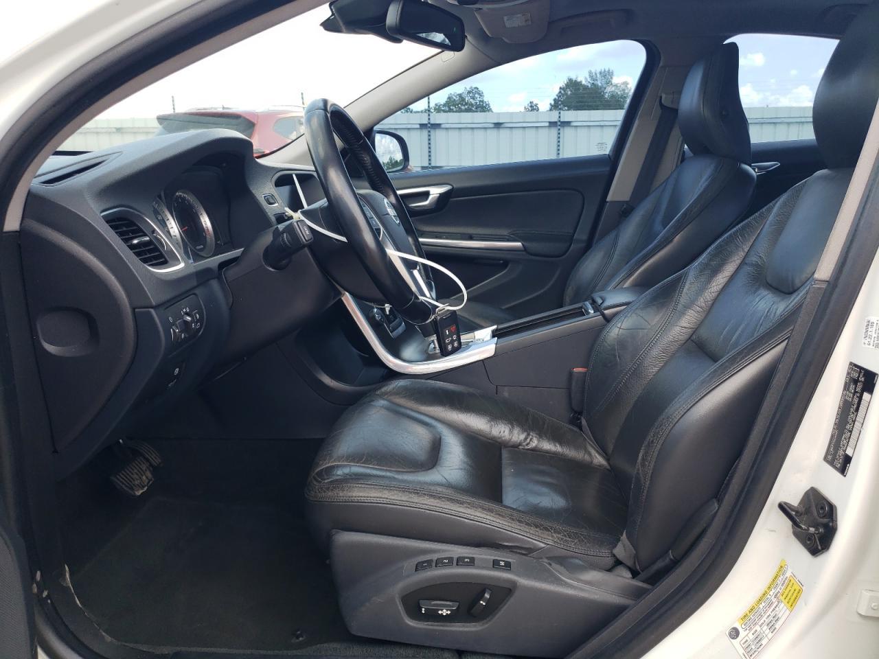 2012 VOLVO S60