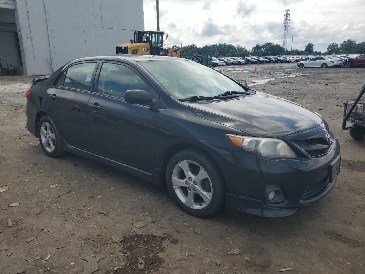 2011 TOYOTA COROLLA