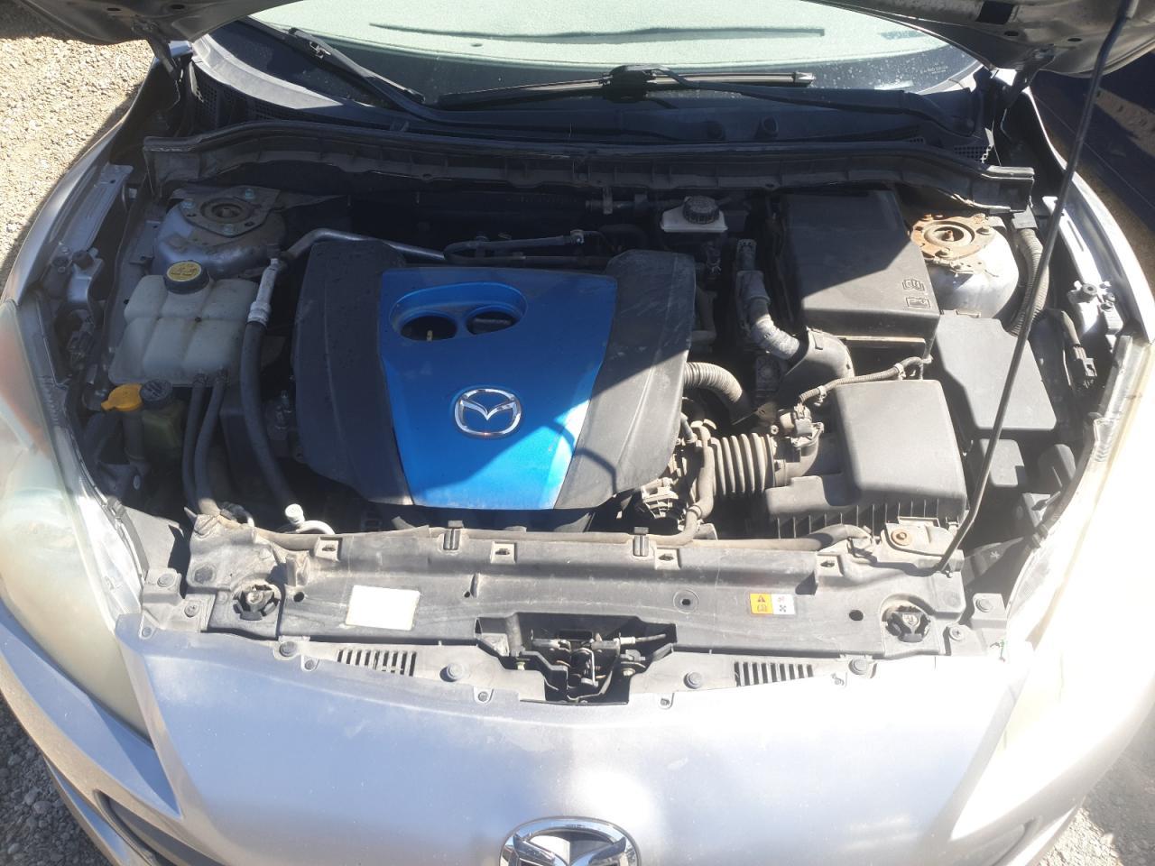 2013 MAZDA 3