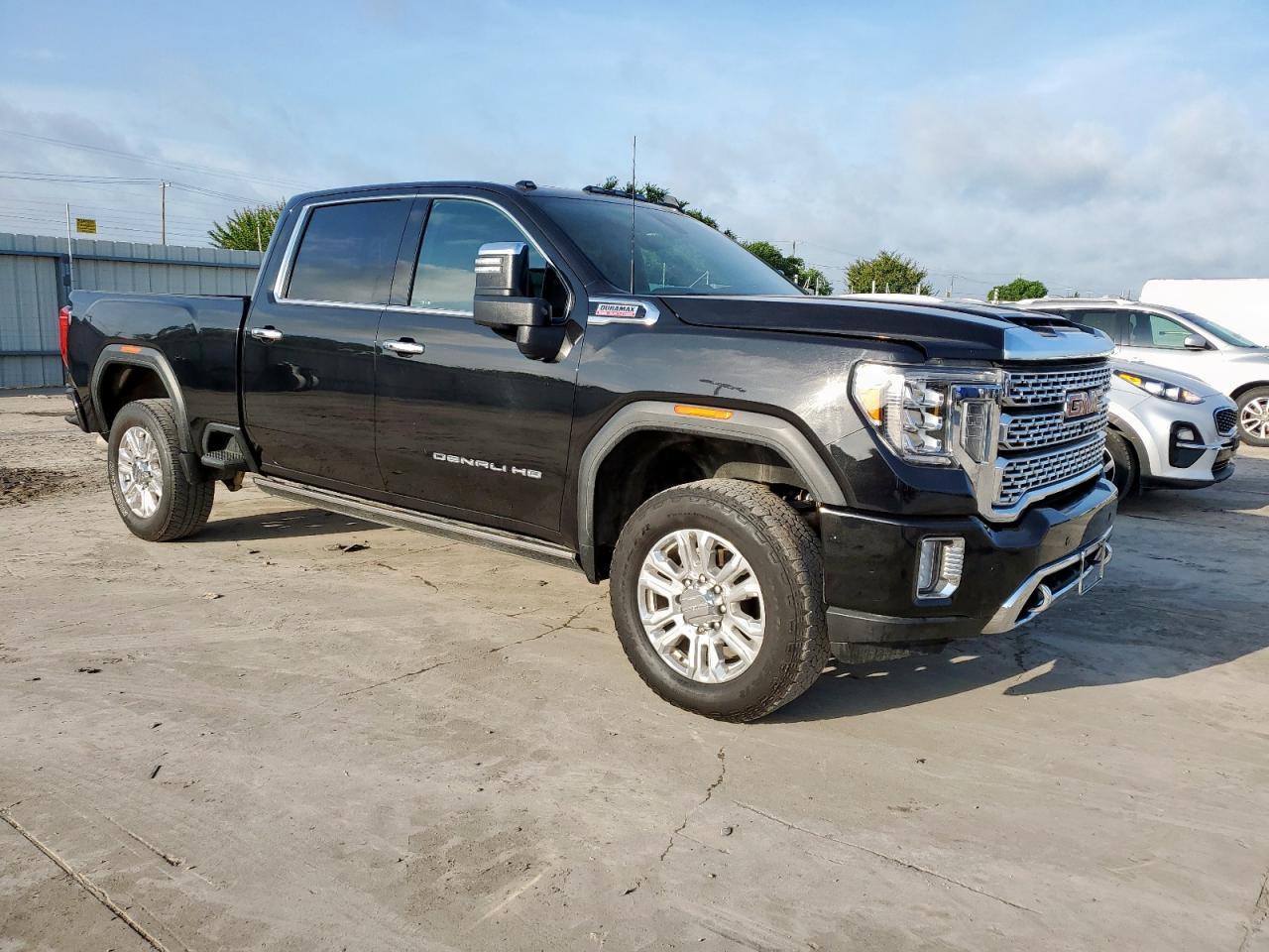 2023 GMC Sierra