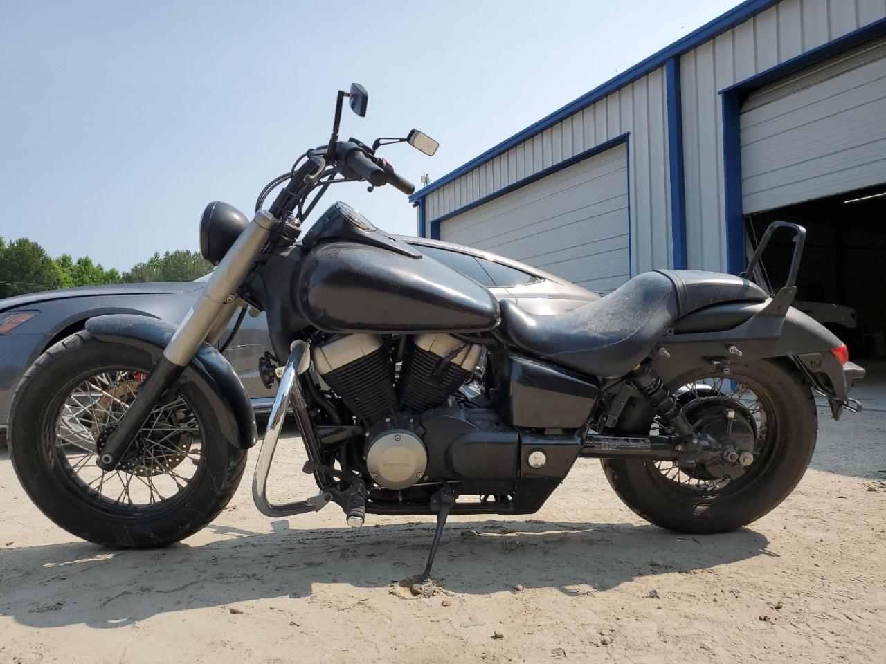 2012 HONDA Vt750
