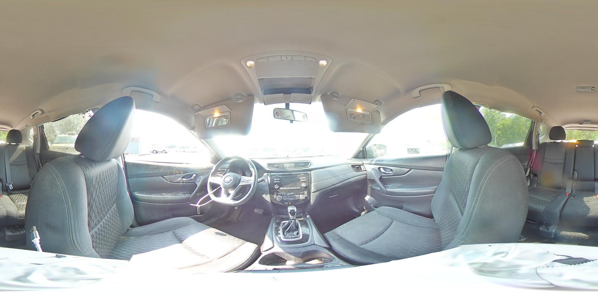 2017 NISSAN ROGUE