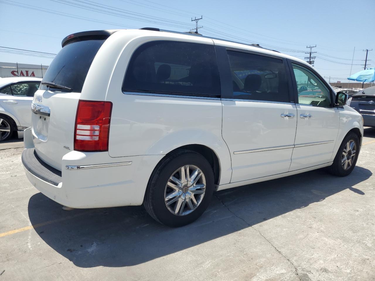 2008 CHRYSLER Town & Country