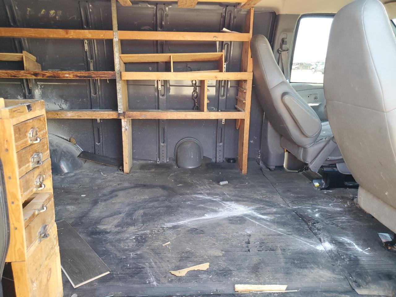 2006 CHEVROLET Express 3500