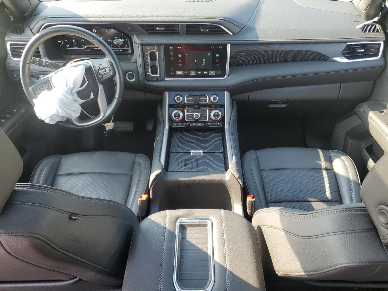 2024 GMC Yukon