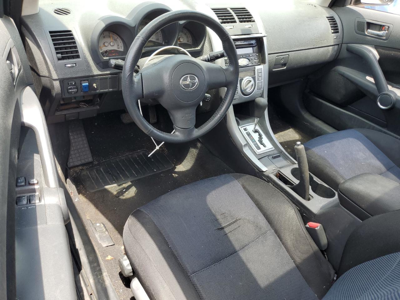 2005 TOYOTA SCION
