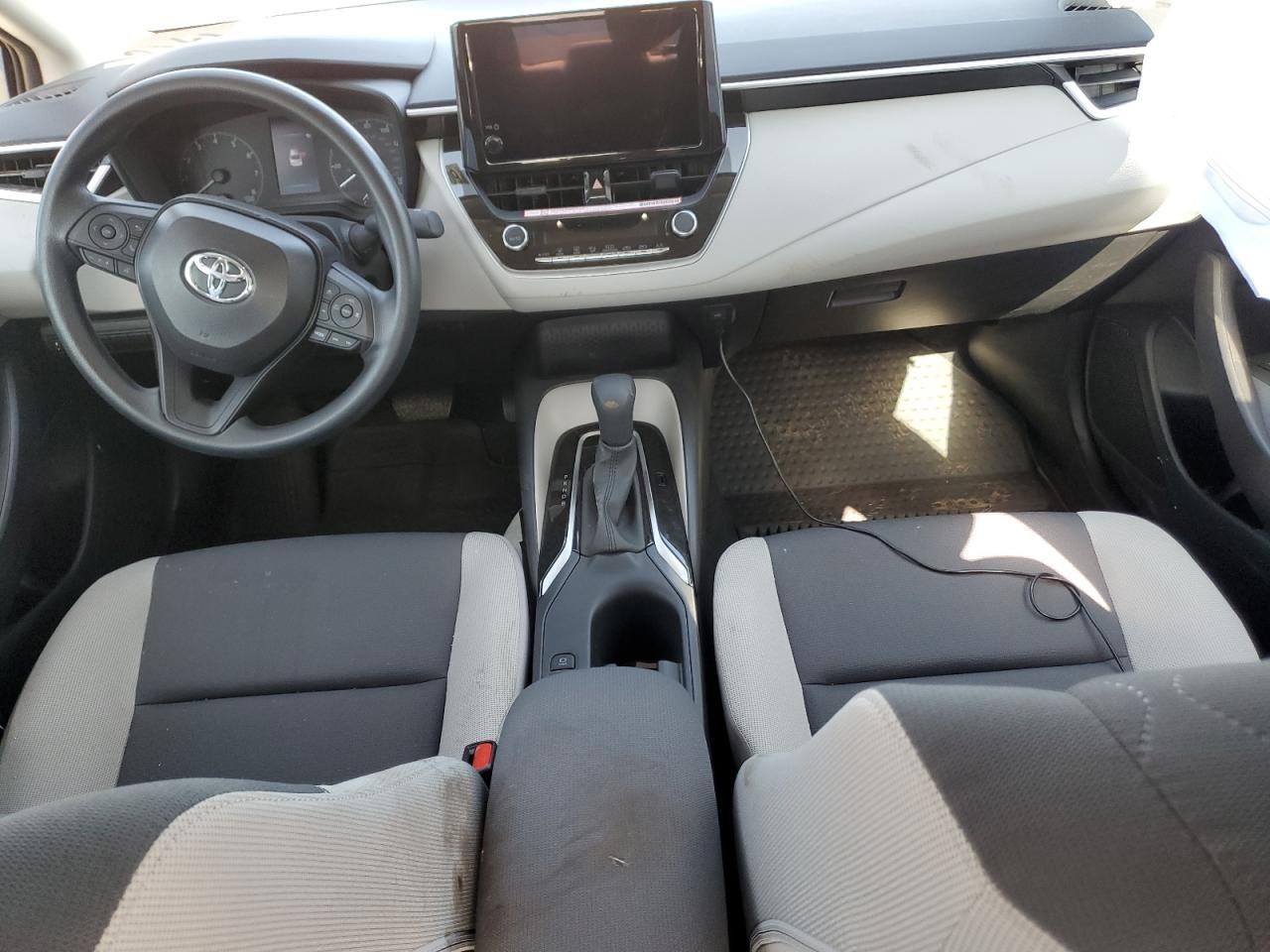 2025 TOYOTA COROLLA