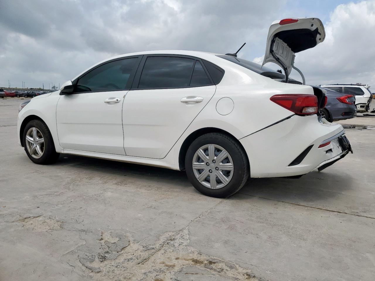 2023 KIA RIO