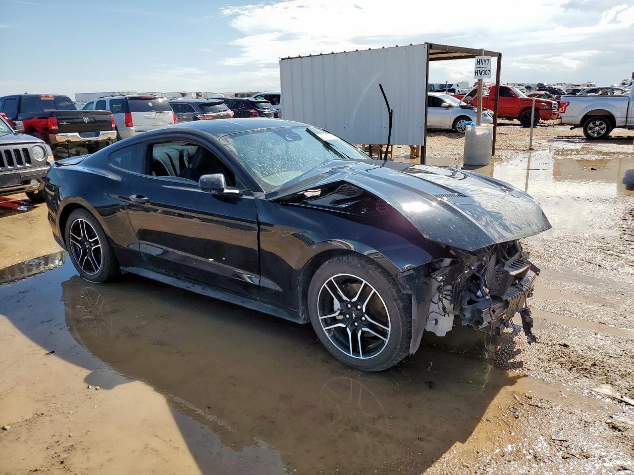 2022 FORD MUSTANG