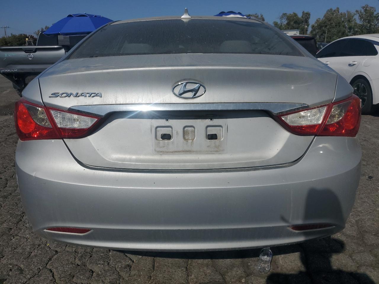 2011 HYUNDAI SONATA