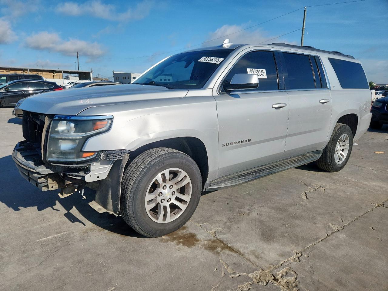 2016 CHEVROLET Suburban