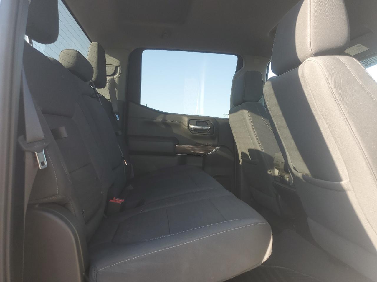 2021 CHEVROLET Silverado