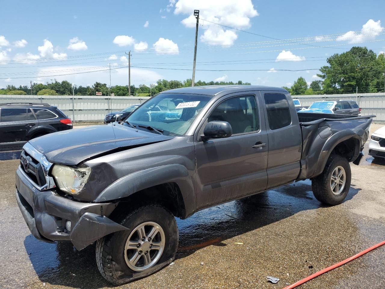 2012 TOYOTA TACOMA