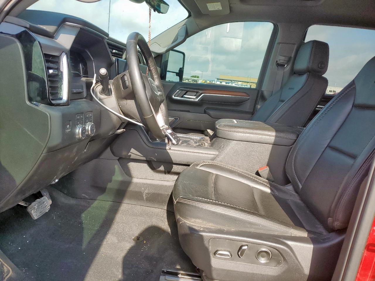 2024 GMC Sierra
