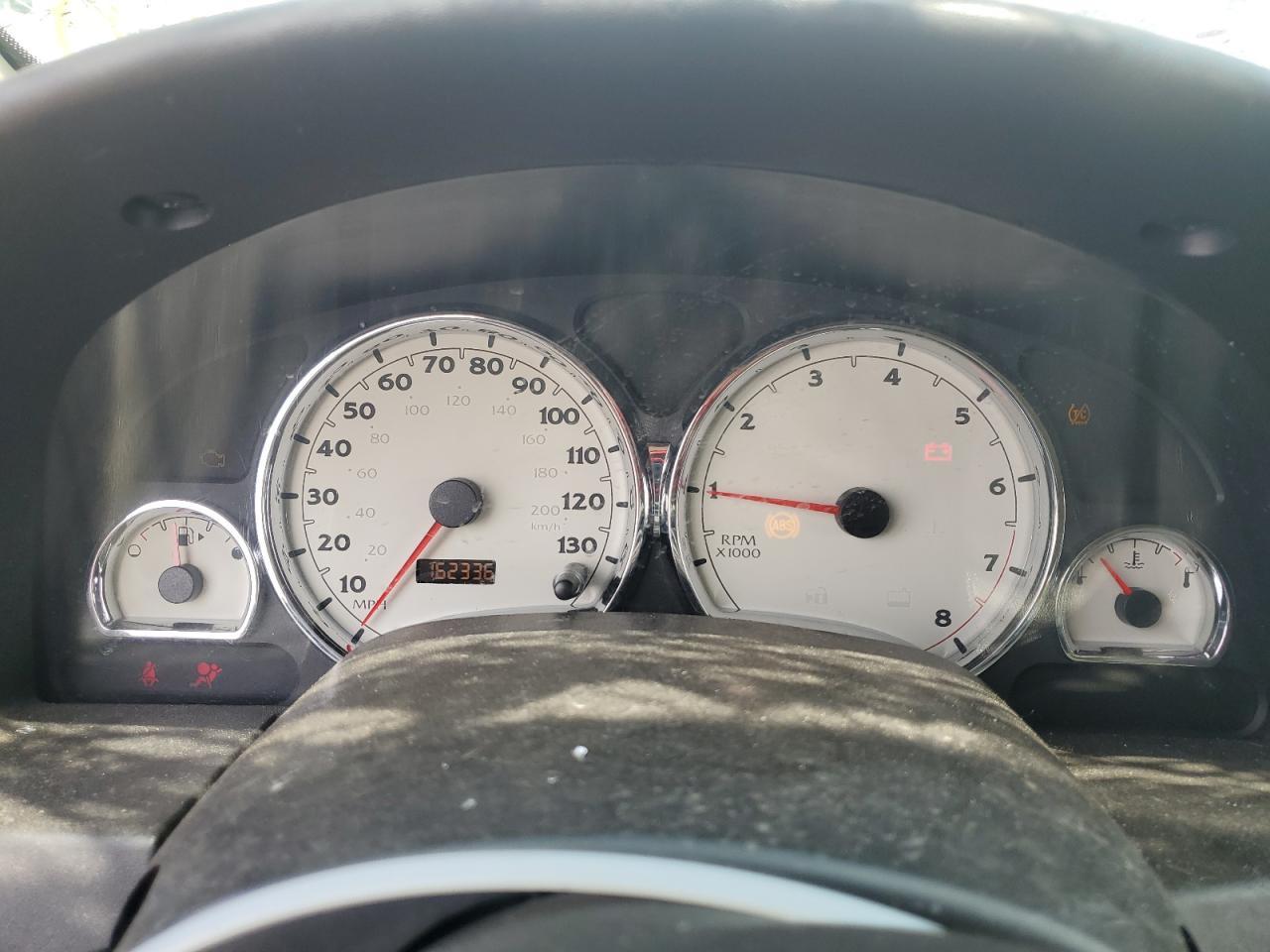 2005 SATURN Vue