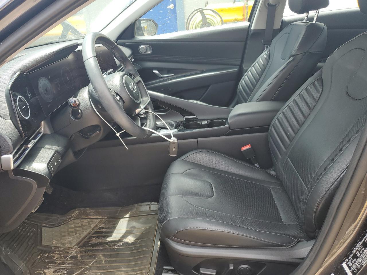 2023 HYUNDAI ELANTRA
