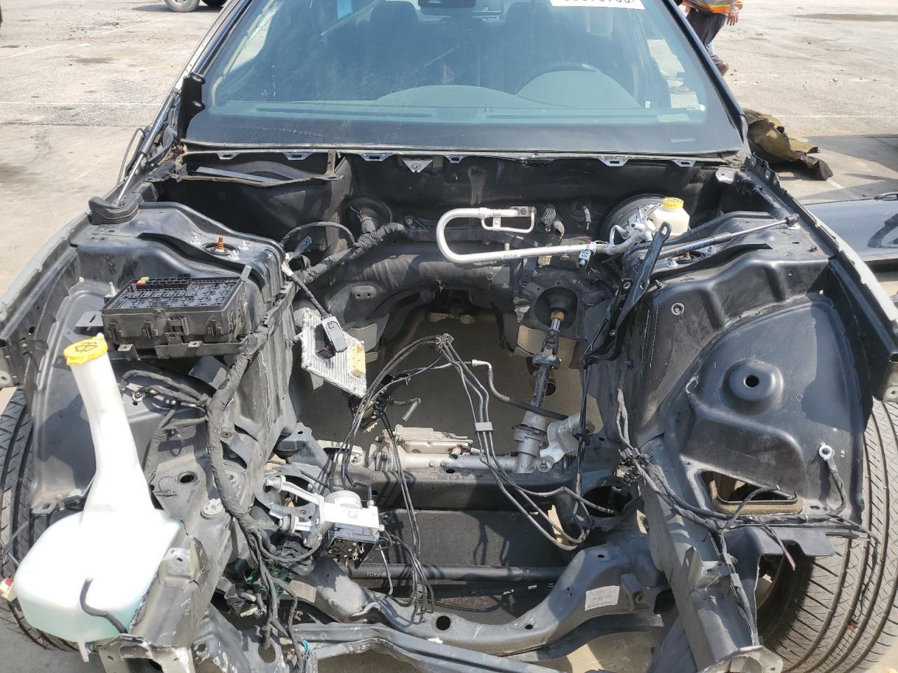 2019 CHRYSLER 300