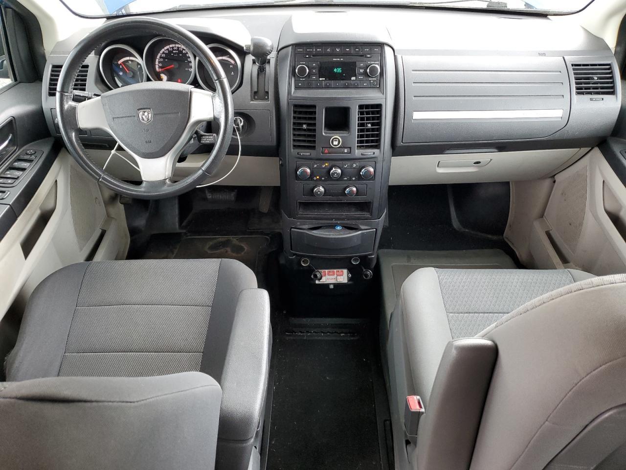 2008 DODGE CARAVAN