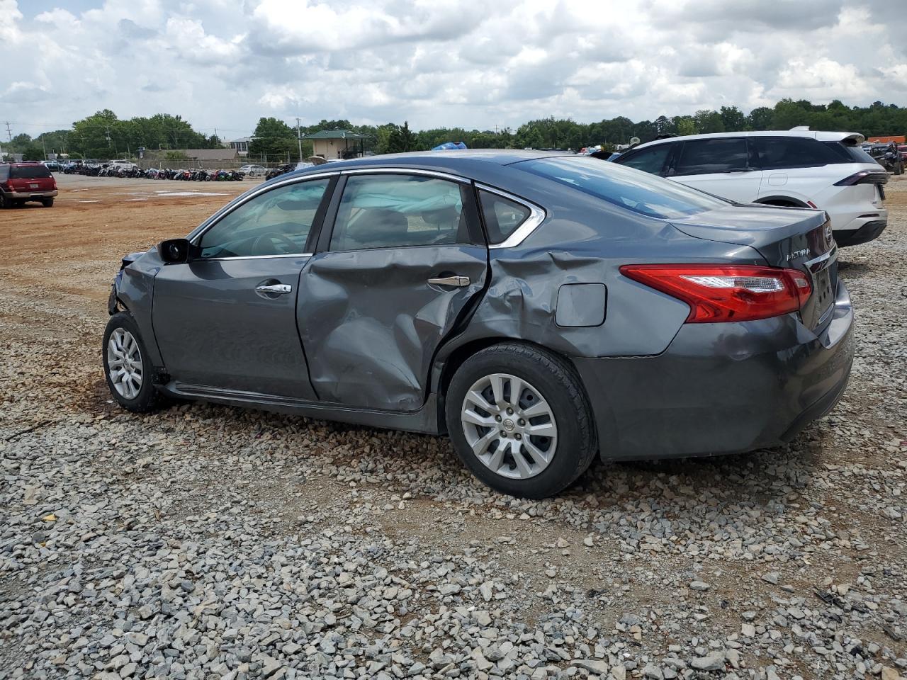 2017 NISSAN ALTIMA