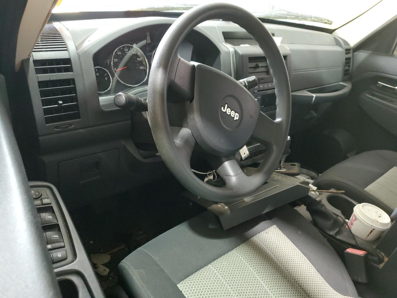 2010 JEEP Liberty