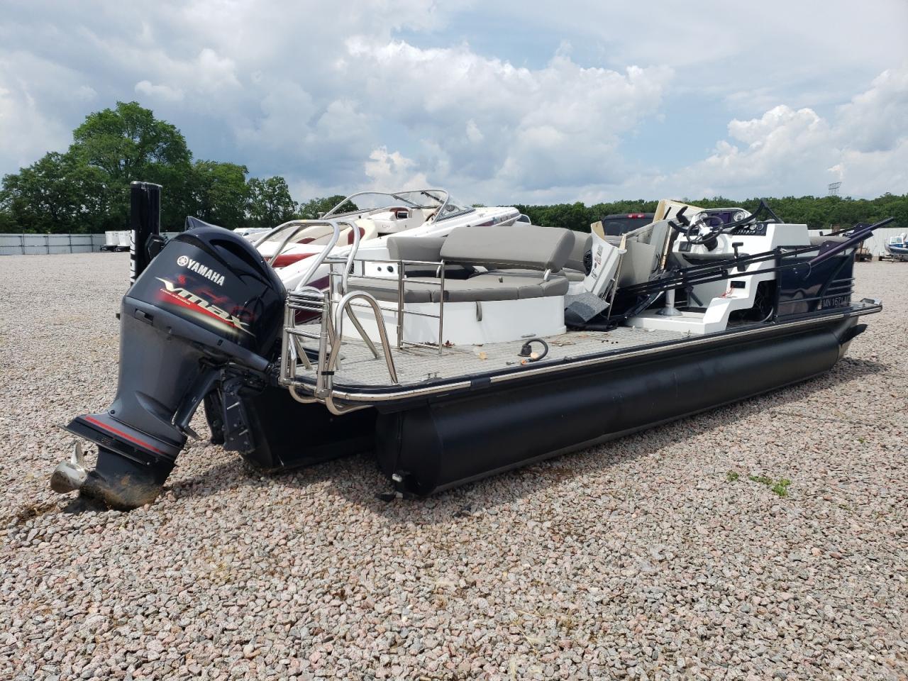 2021 Slyvan Pontoon