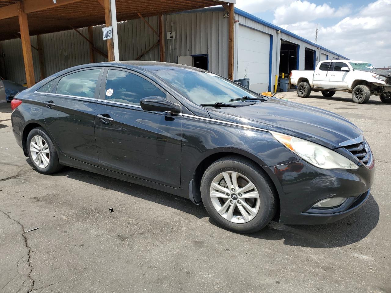 2013 HYUNDAI SONATA