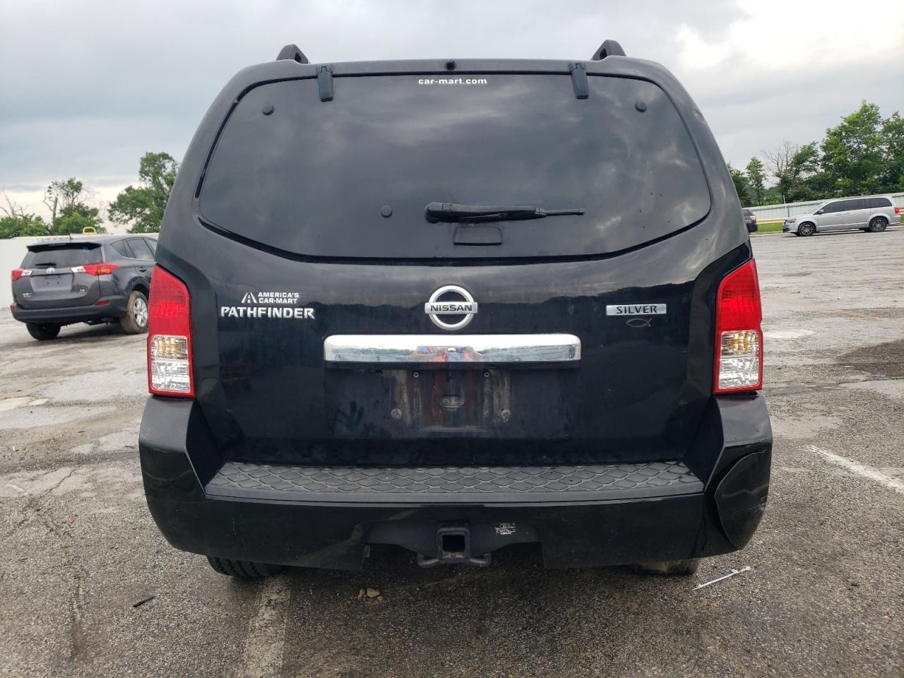2011 NISSAN PATHFINDER