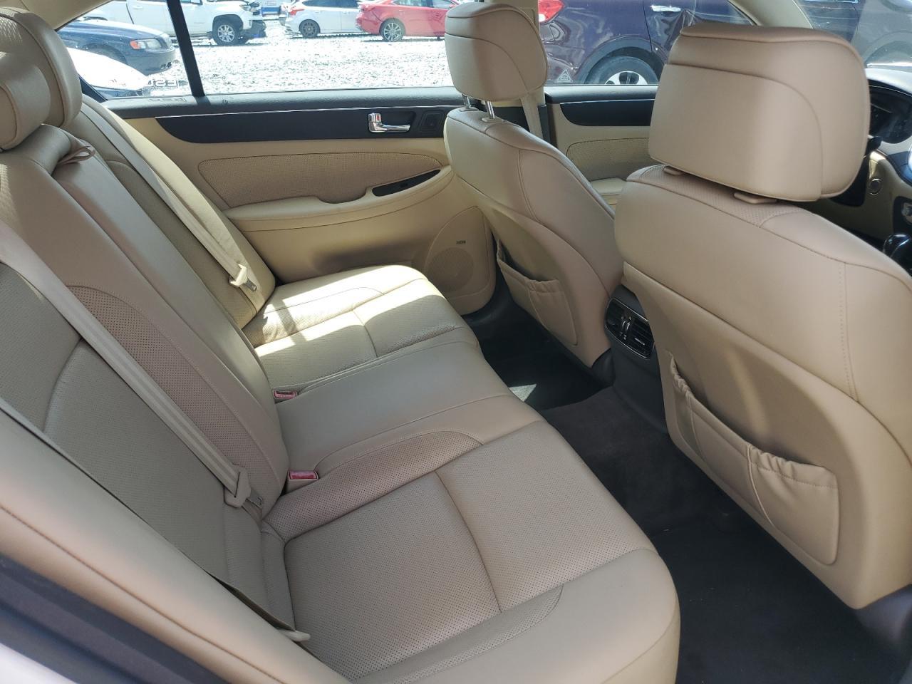 2009 HYUNDAI GENESIS