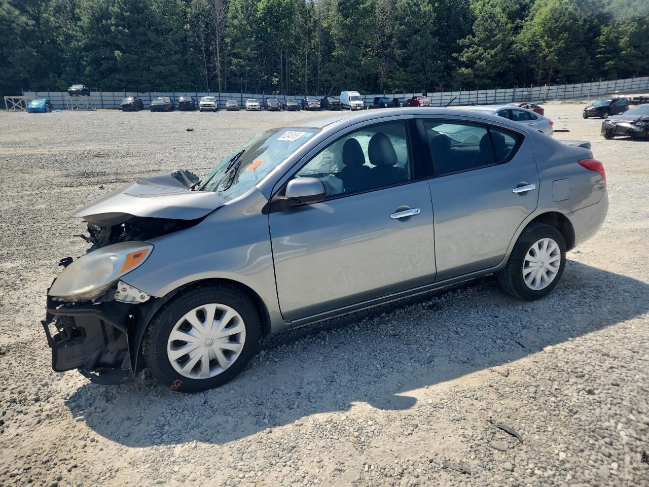 2014 NISSAN VERSA