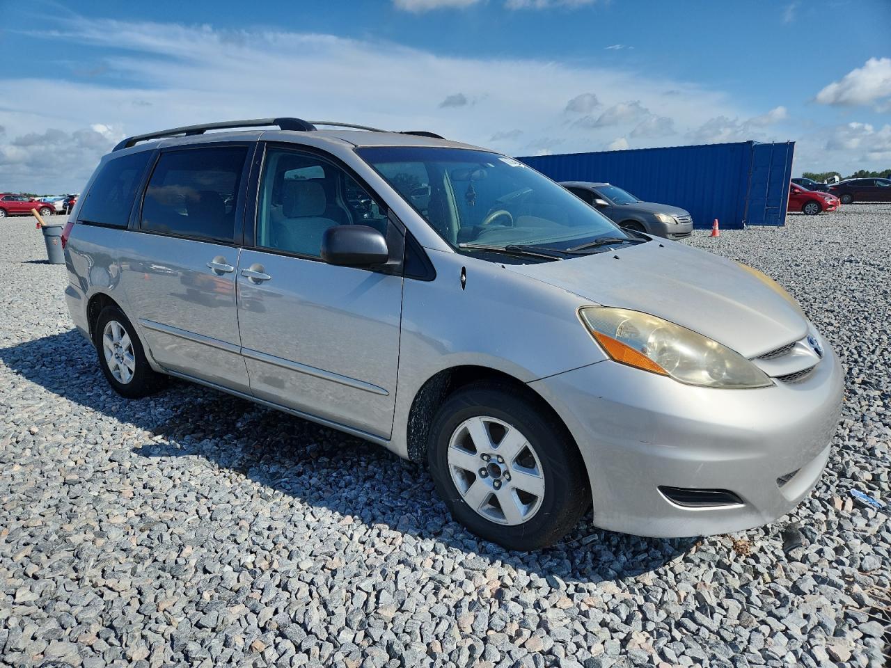 2007 TOYOTA SIENNA