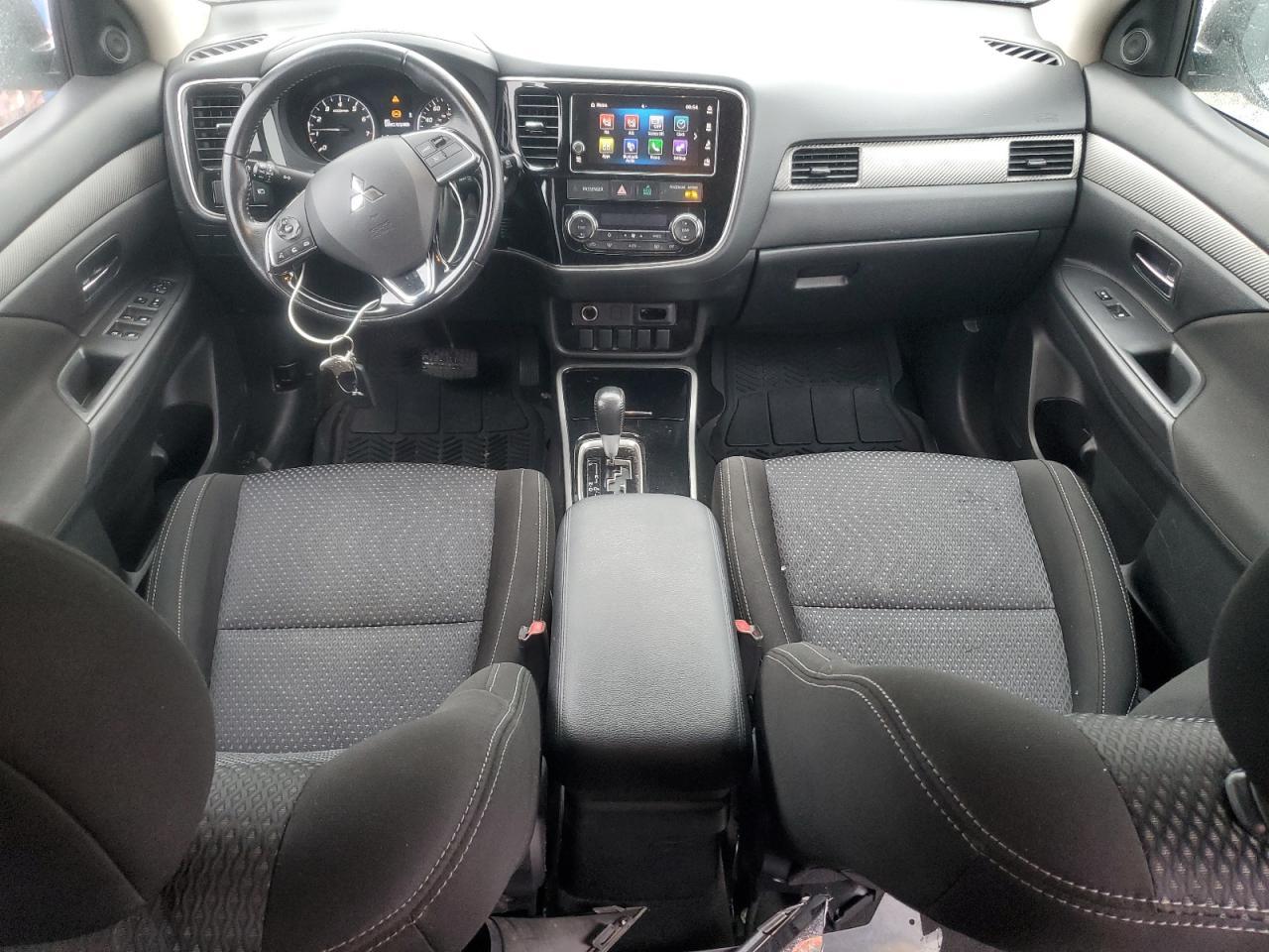 2018 MITSUBISHI outlander