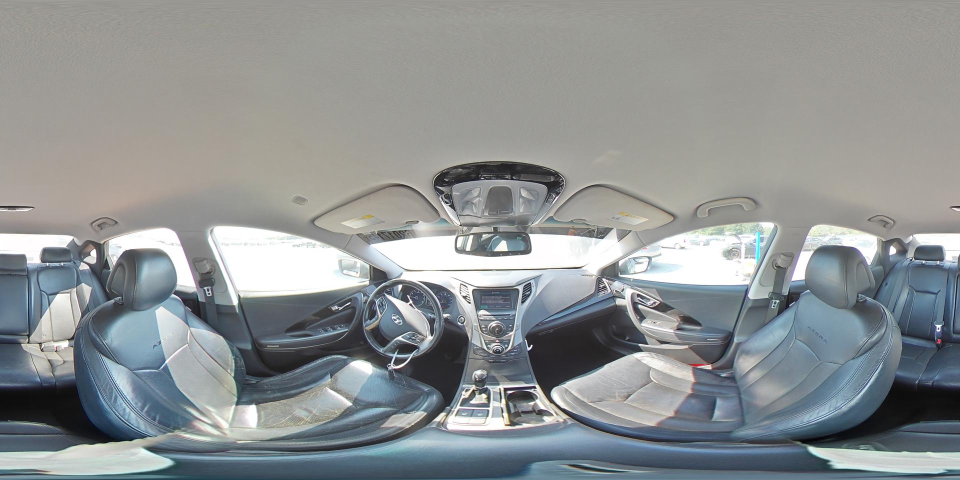 2012 HYUNDAI Azera