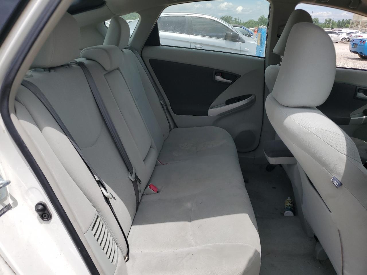 2011 TOYOTA PRIUS