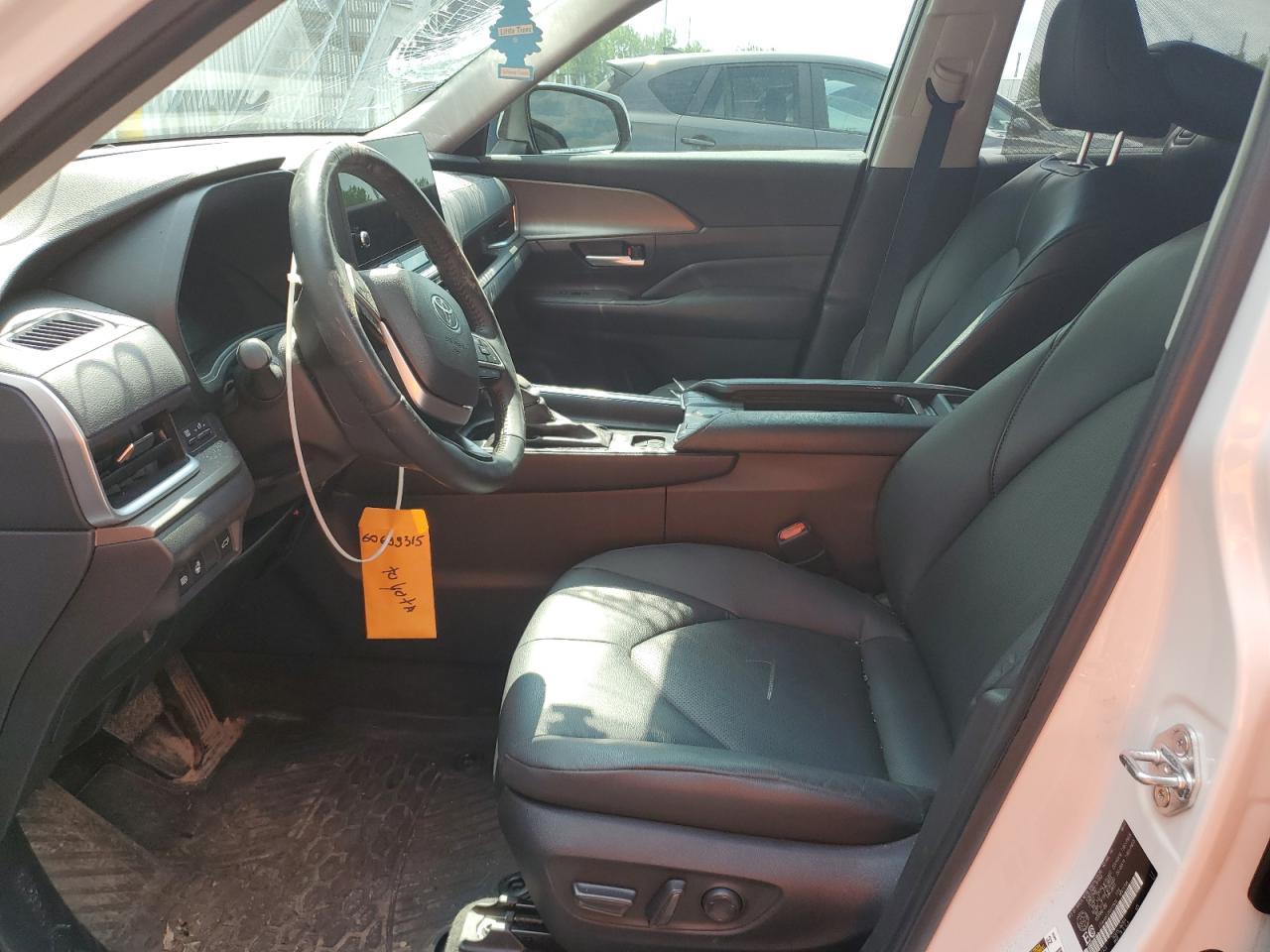 2024 TOYOTA HIGHLANDER