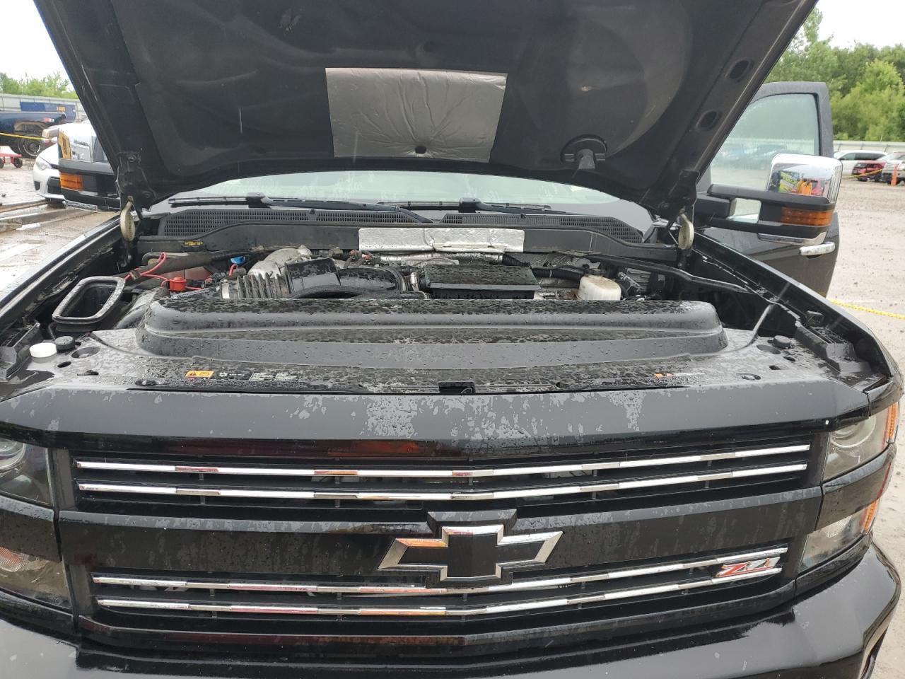 2018 CHEVROLET Silverado