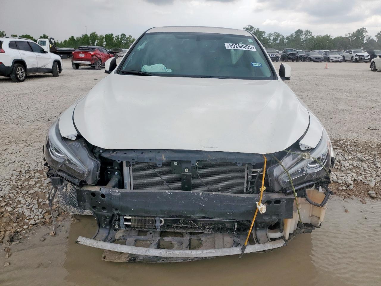 2015 INFINITI Q50