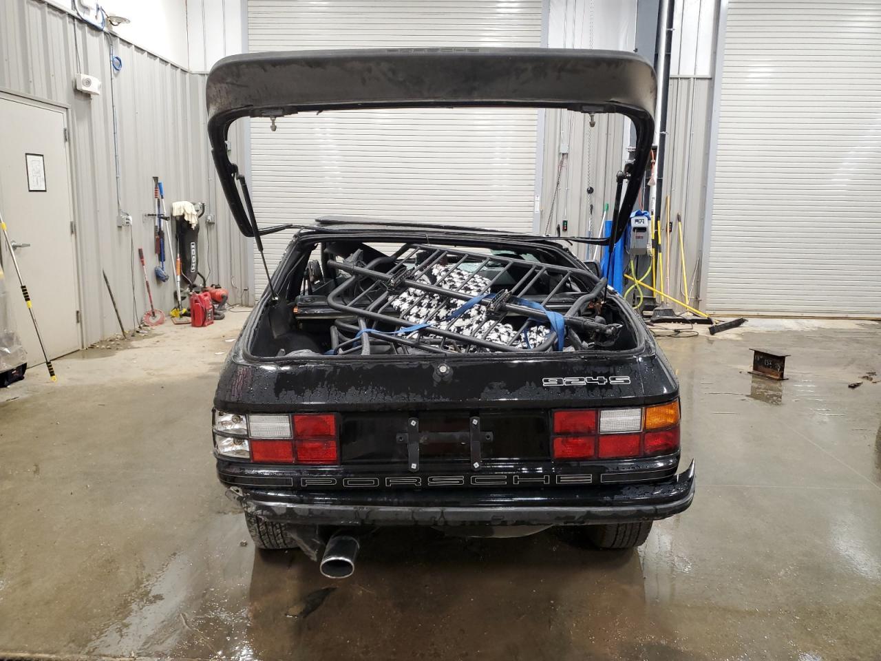 1987 PORSCHE 924