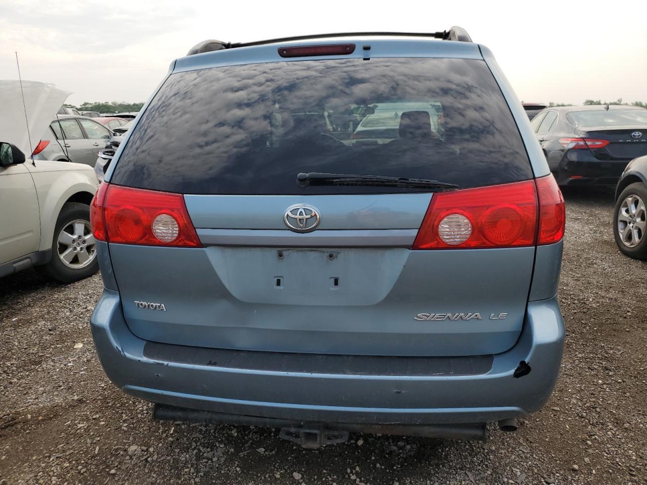 2008 TOYOTA SIENNA