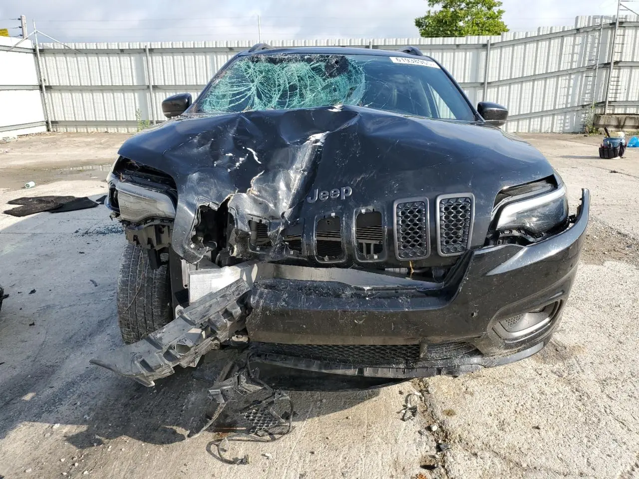 2019 JEEP CHEROKEE