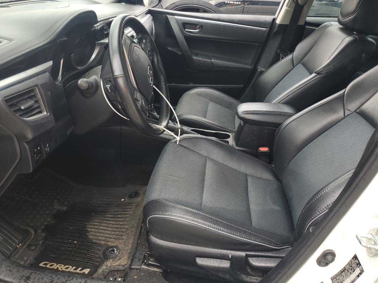 2016 TOYOTA COROLLA
