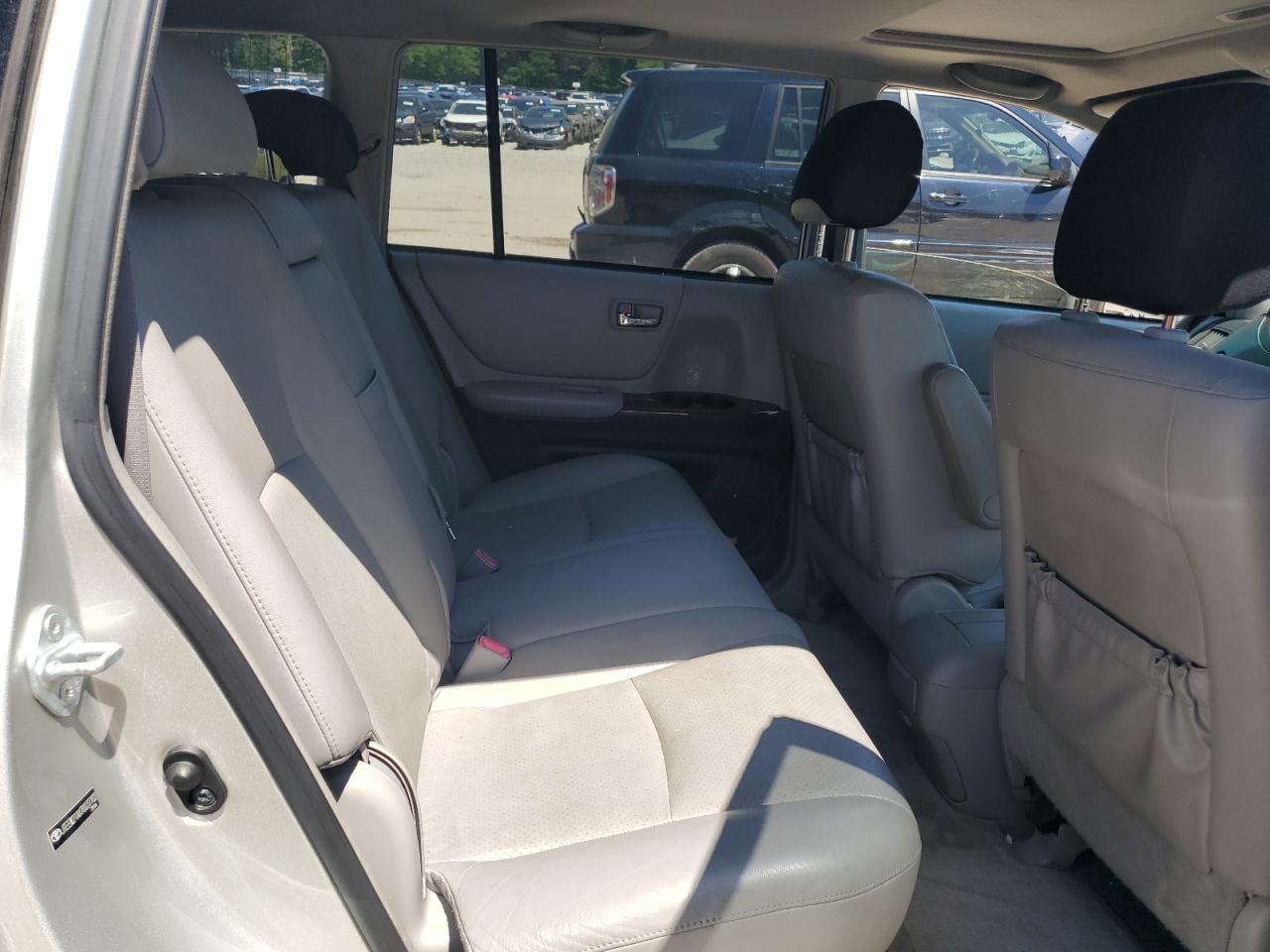 2007 TOYOTA HIGHLANDER